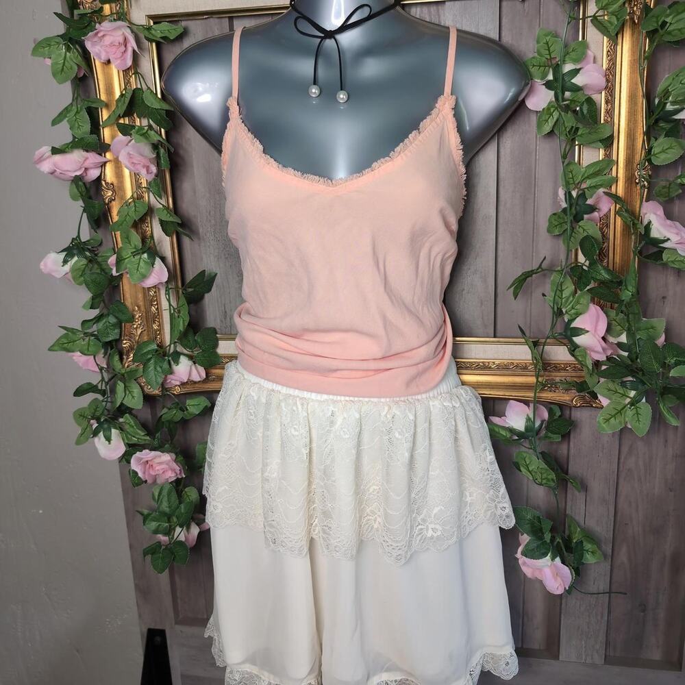 Cloth stone pink lace cami new with tags
